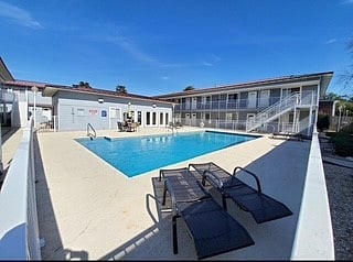 Furnished Finder property 816408_1 photo 10