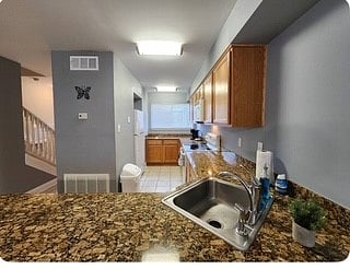Furnished Finder property 816408_1 photo 6