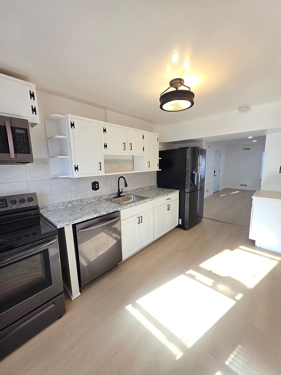 Furnished Finder property 816428_1 photo 8