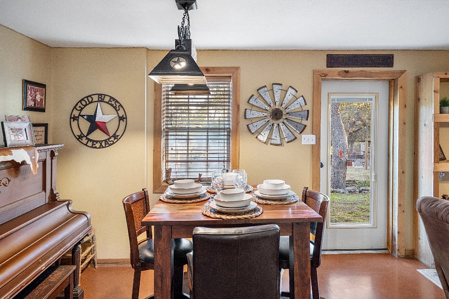 Furnished Finder property 816432_1 photo 17