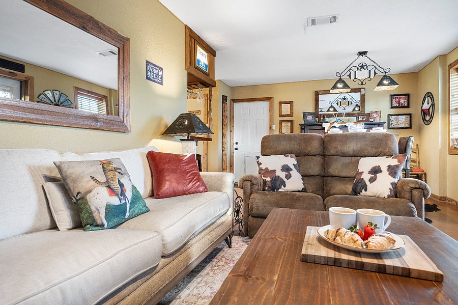 Furnished Finder property 816432_1 photo 12