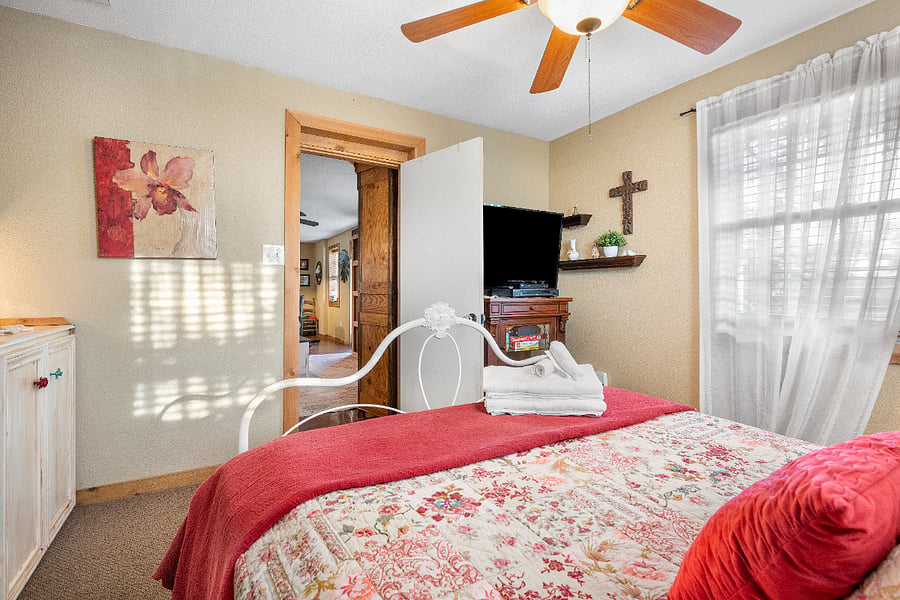 Furnished Finder property 816432_1 photo 24