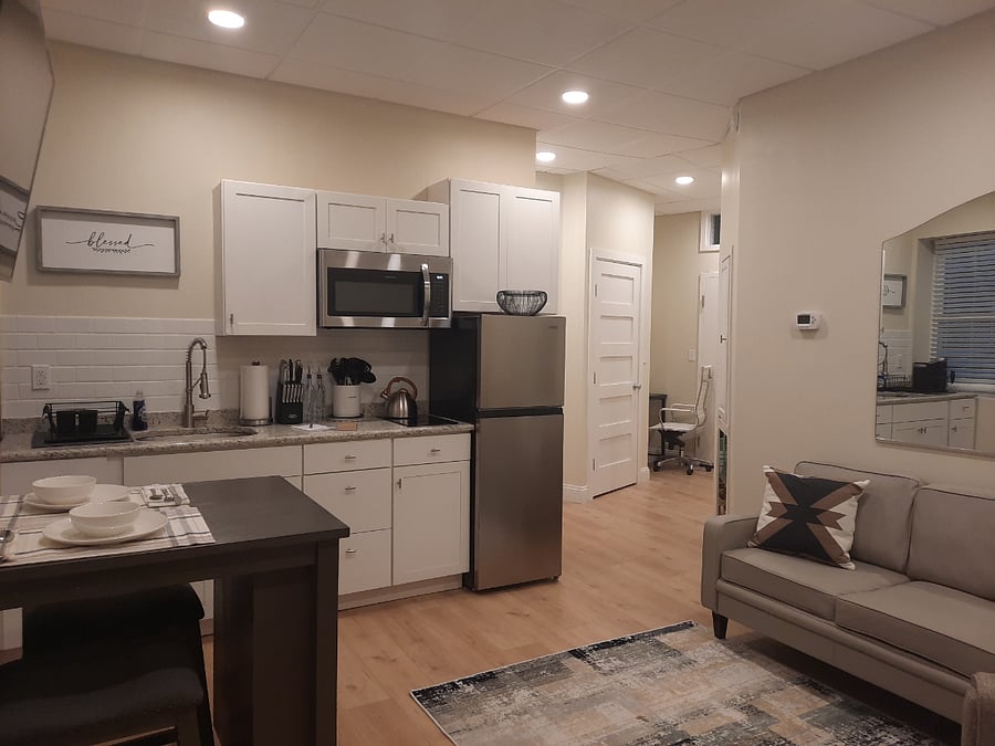 Furnished Finder property 816484_1 photo 1
