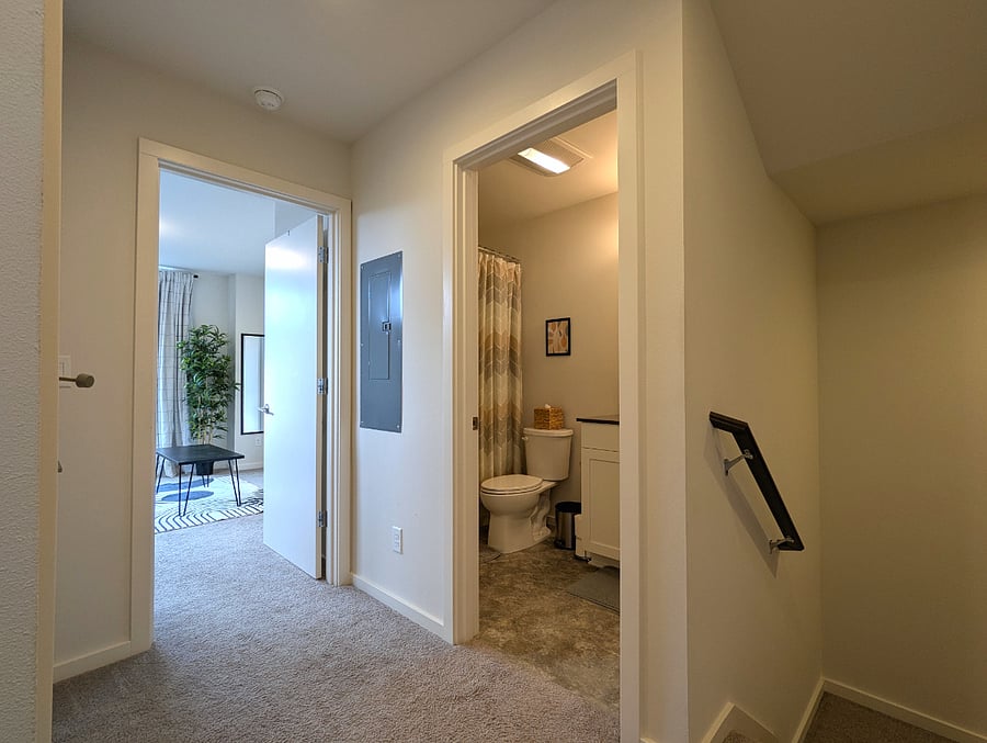 Furnished Finder property 816509_1 photo 20