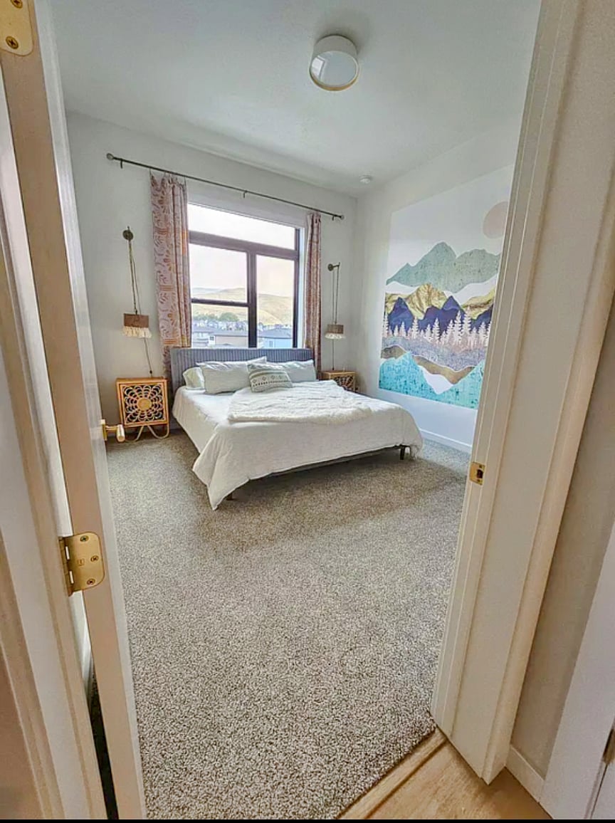 King sized bed.