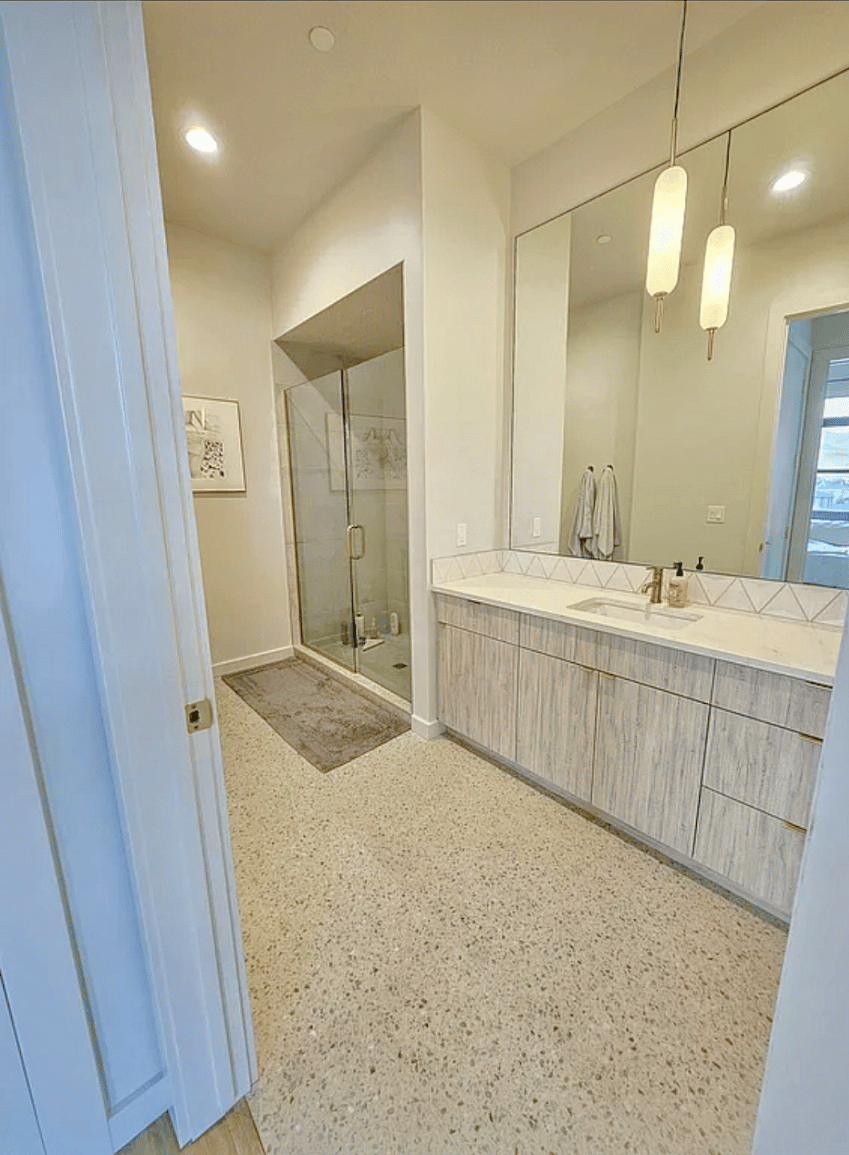 Furnished Finder property 816521_1 photo 6