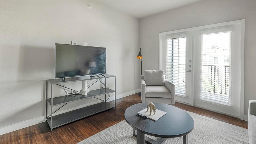 Furnished Finder property 816555_14 photo 3
