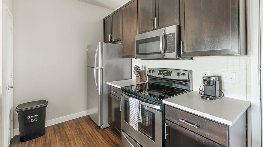 Furnished Finder property 816555_14 photo 6