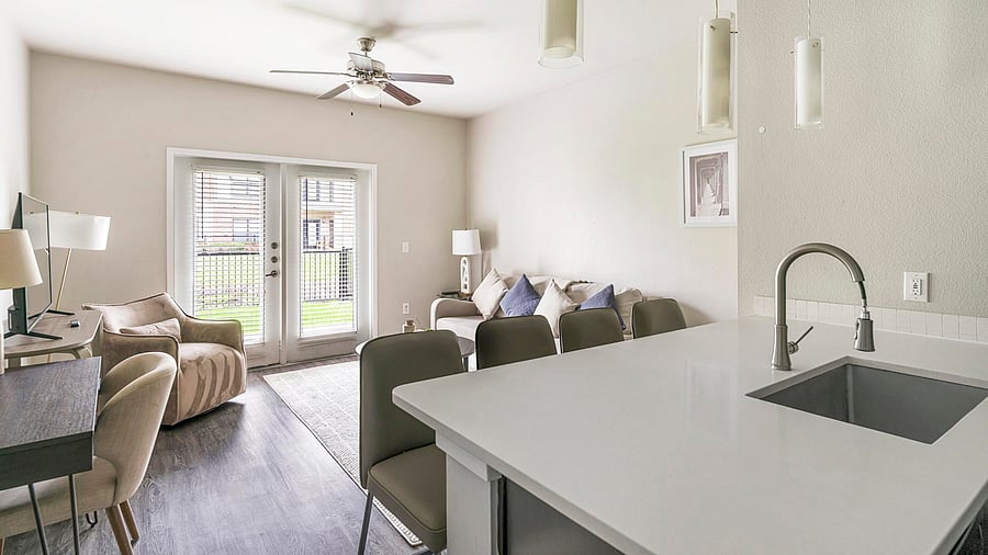 Furnished Finder property 816555_6 photo 5