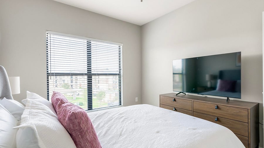 Furnished Finder property 816555_9 photo 12