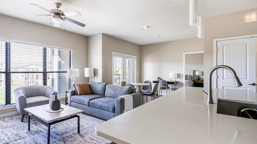 Furnished Finder property 816555_9 photo 5
