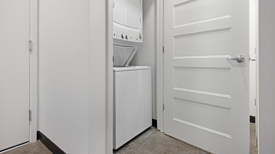 Furnished Finder property 816556_6 photo 16
