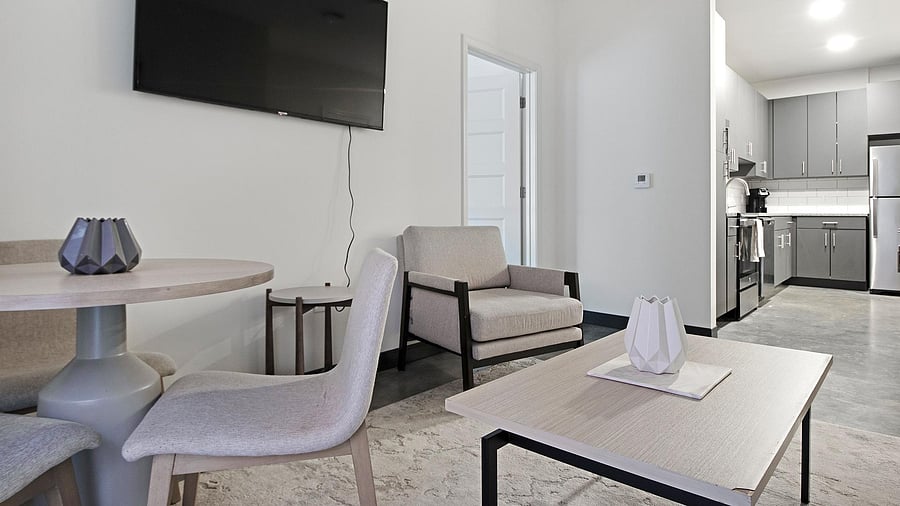 Furnished Finder property 816556_6 photo 3