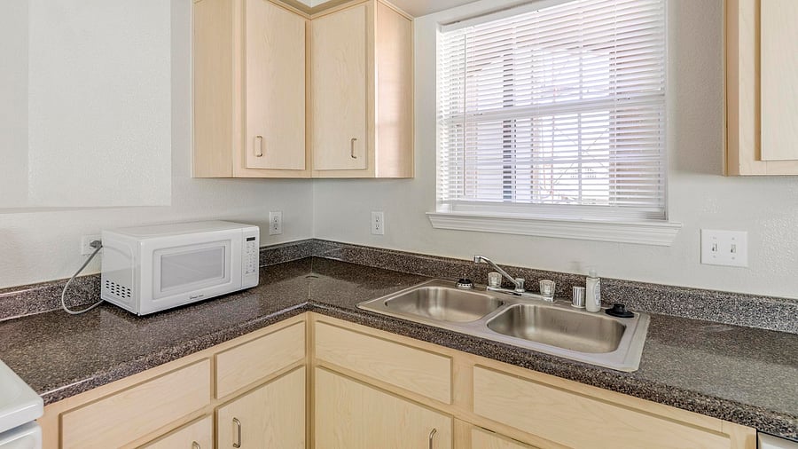 Furnished Finder property 816557_16 photo 9