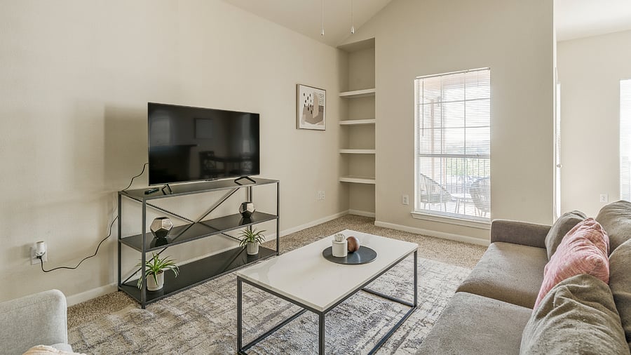 Furnished Finder property 816557_3 photo 3