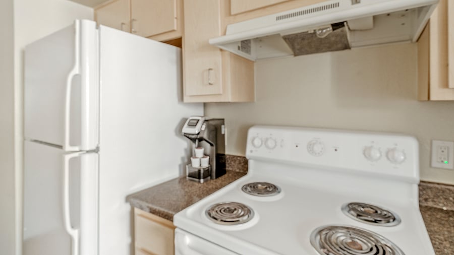 Furnished Finder property 816557_5 photo 12