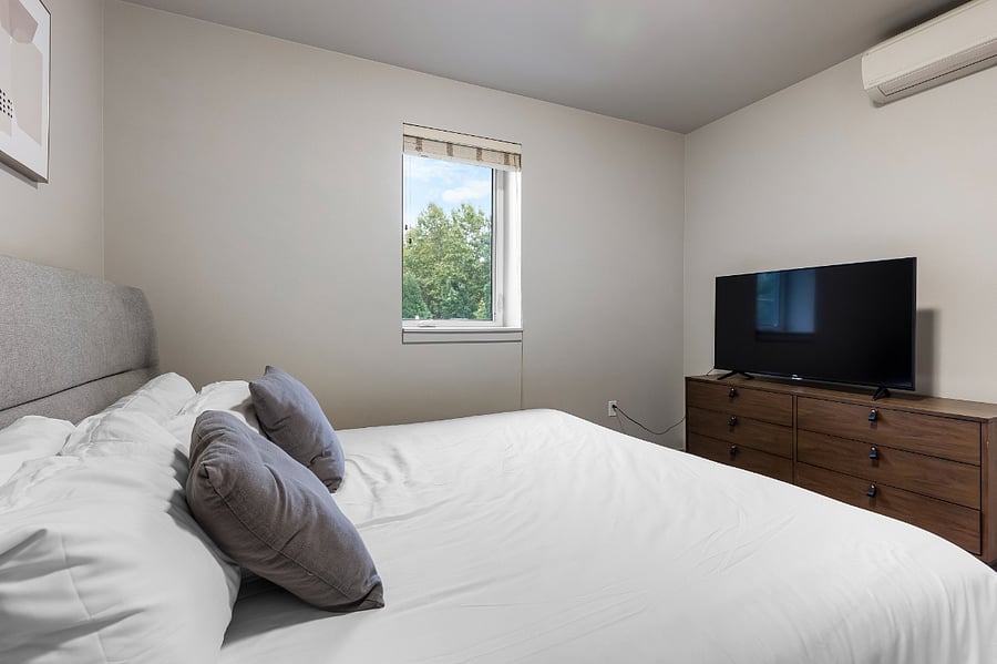 Furnished Finder property 816559_4 photo 11