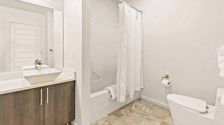 Furnished Finder property 816559_5 photo 13