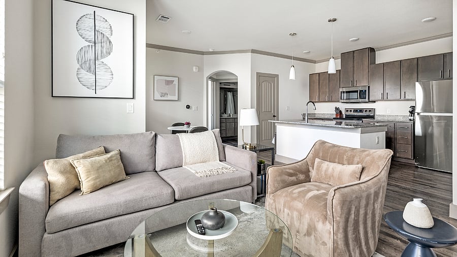 Furnished Finder property 816561_6 photo 3