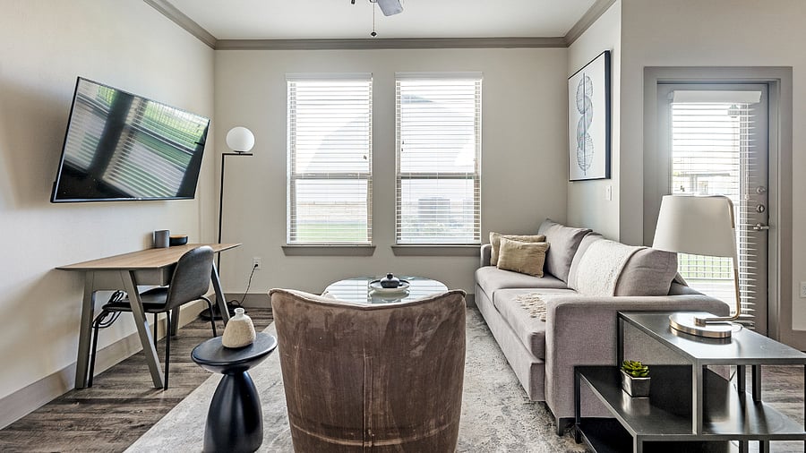 Furnished Finder property 816561_6 photo 5