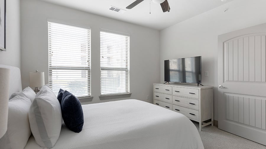 Furnished Finder property 816561_7 photo 13