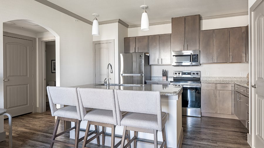 Furnished Finder property 816561_9 photo 13