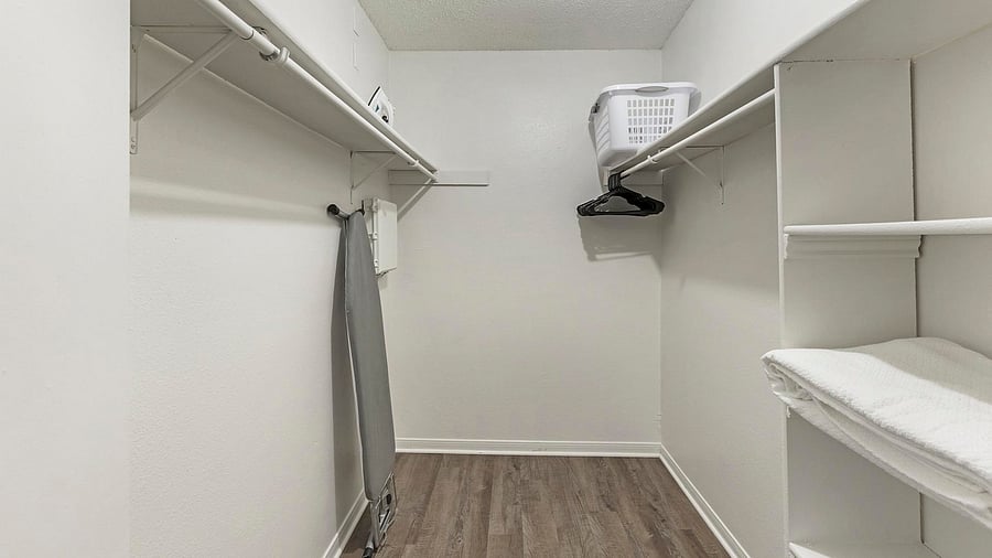 Furnished Finder property 816562_10 photo 22