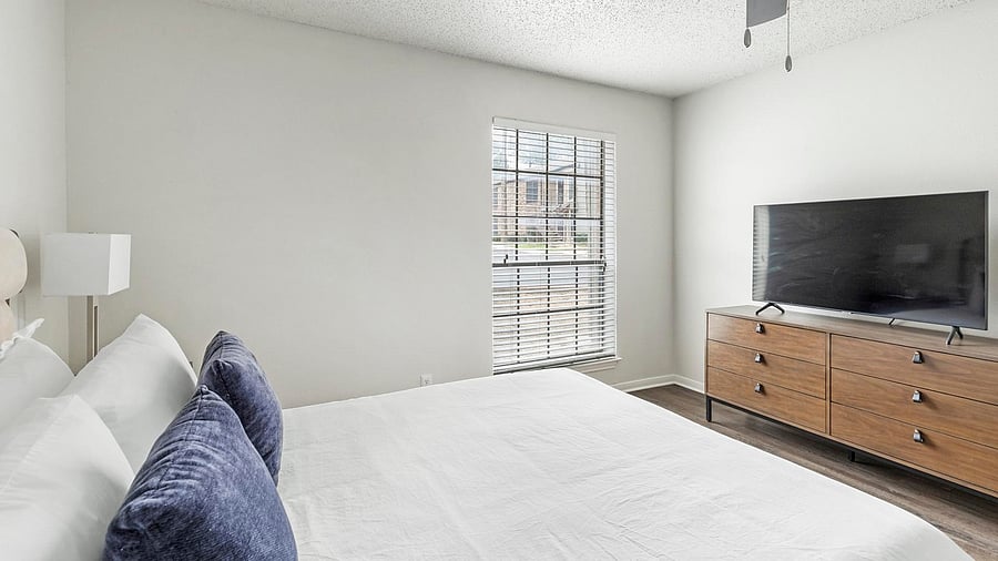 Furnished Finder property 816562_10 photo 17