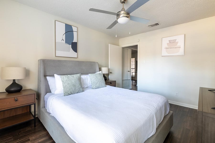 Furnished Finder property 816562_4 photo 15
