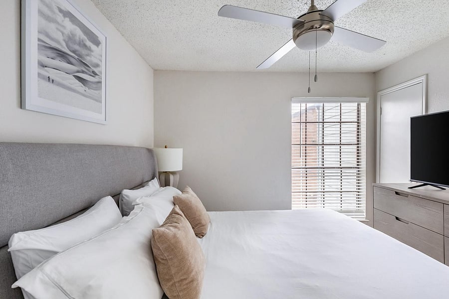 Furnished Finder property 816562_5 photo 23