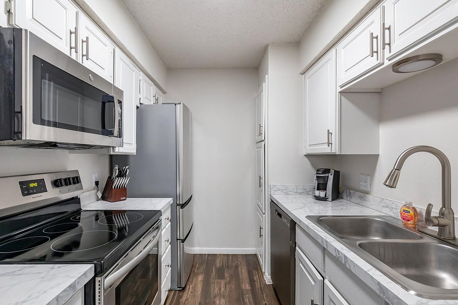 Furnished Finder property 816562_5 photo 5