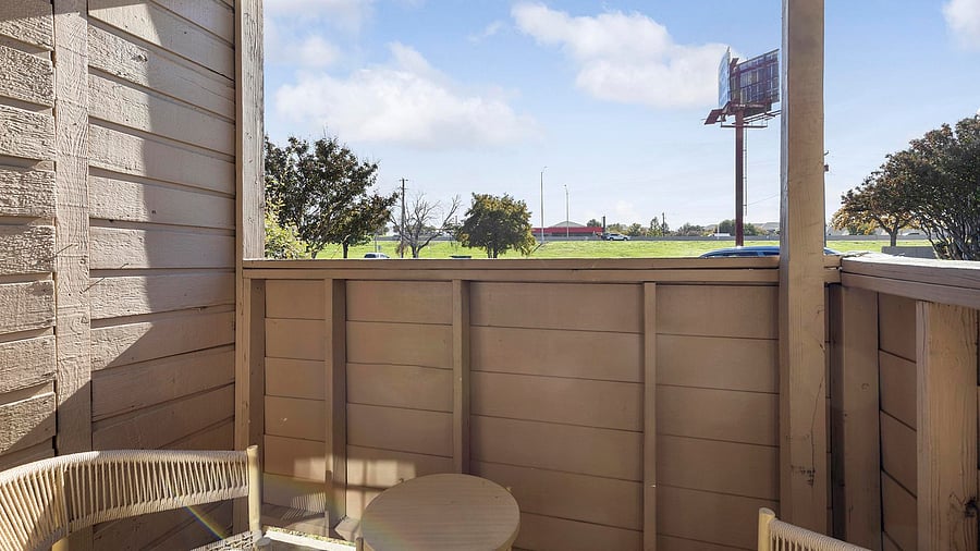 Furnished Finder property 816562_6 photo 17