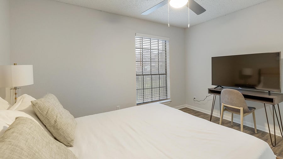 Furnished Finder property 816562_8 photo 13