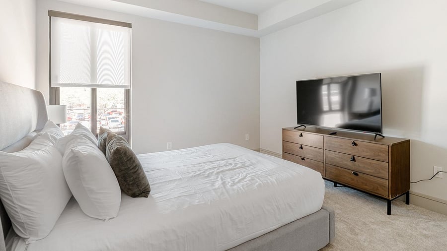 Furnished Finder property 816563_14 photo 11