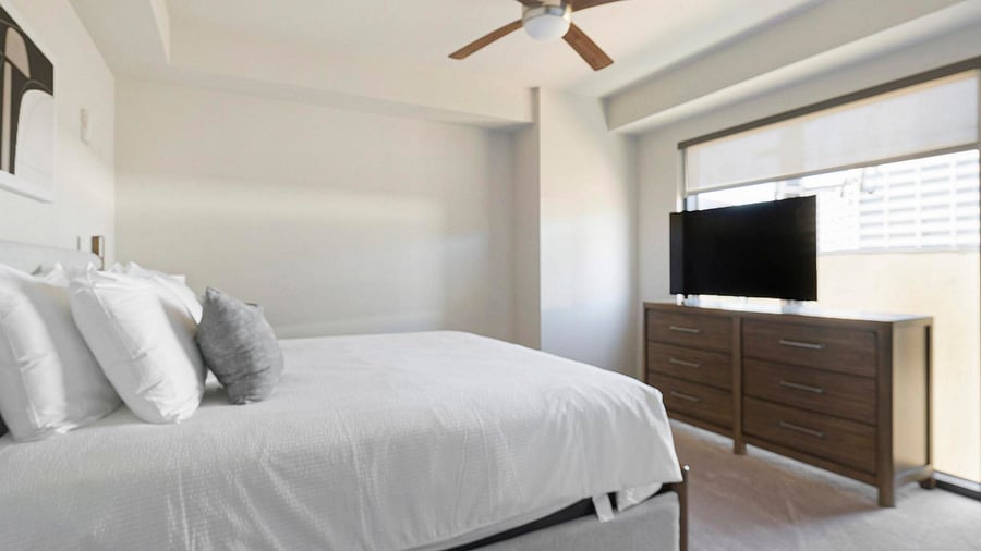 Furnished Finder property 816563_15 photo 11
