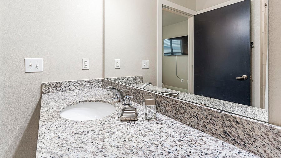 Furnished Finder property 816564_1 photo 20
