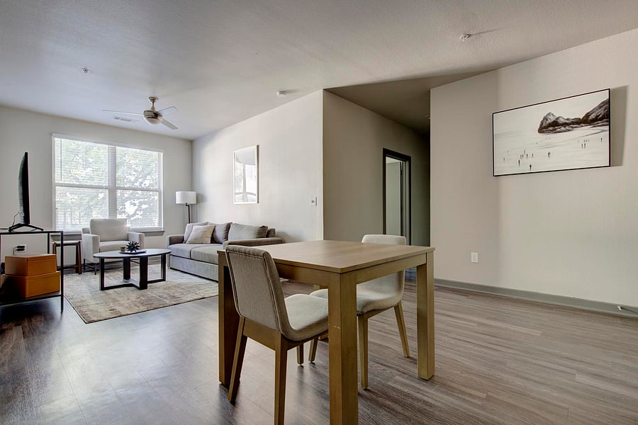 Furnished Finder property 816564_11 photo 6
