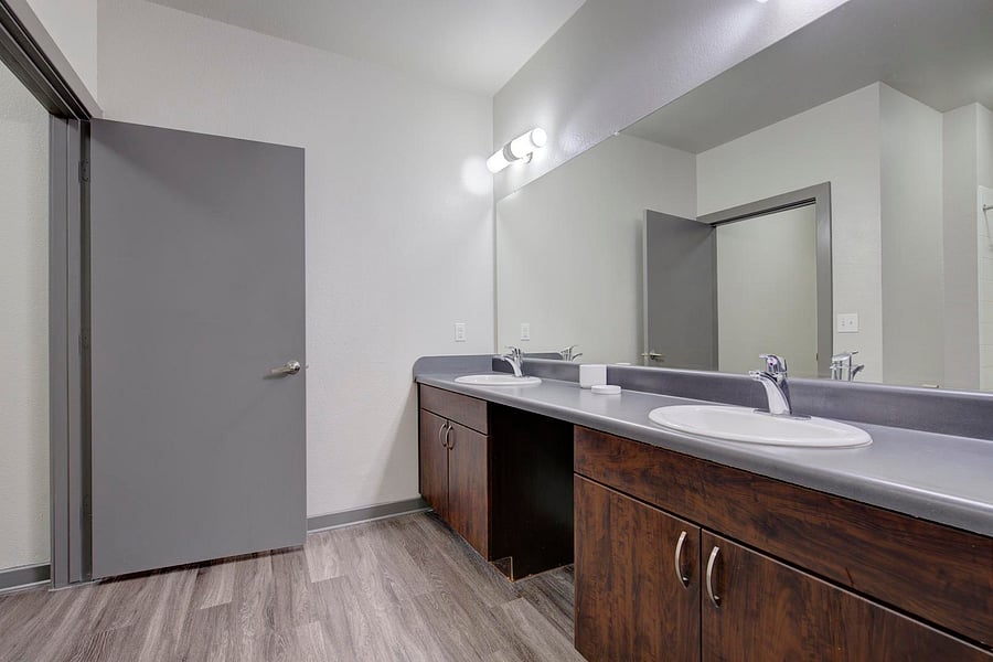 Furnished Finder property 816564_11 photo 24