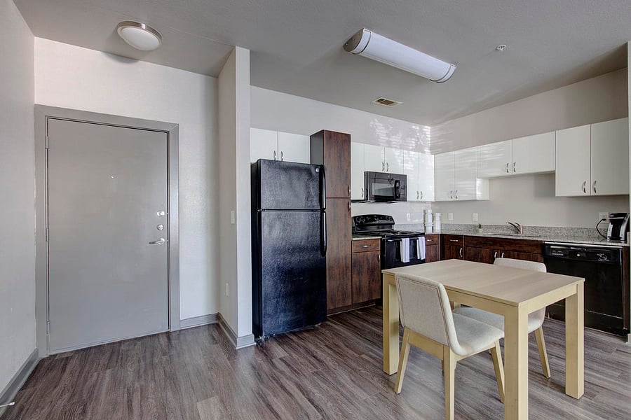 Furnished Finder property 816564_11 photo 9