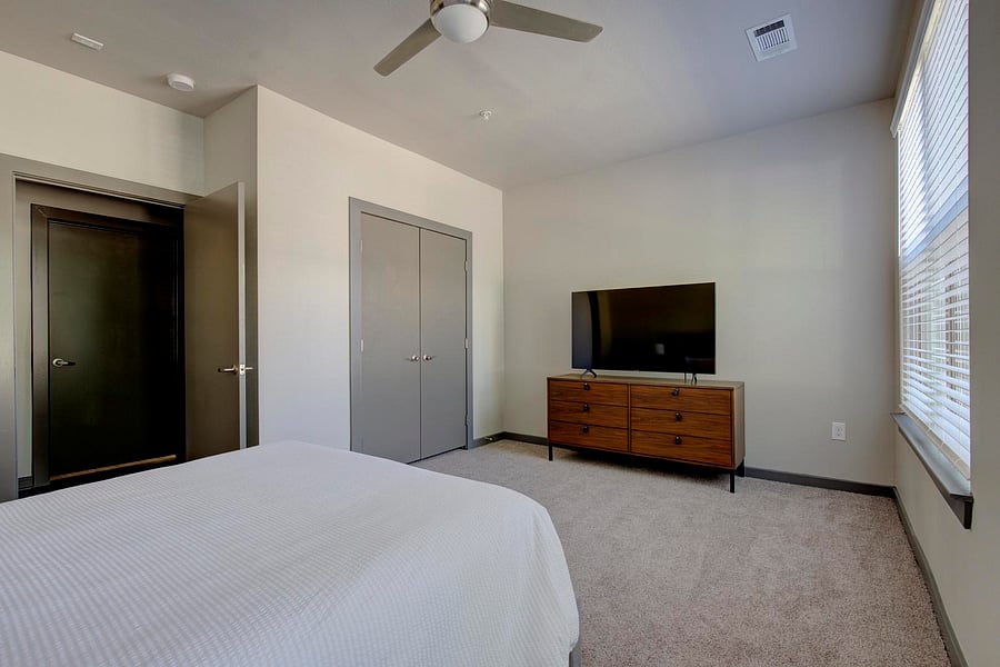 Furnished Finder property 816564_11 photo 21