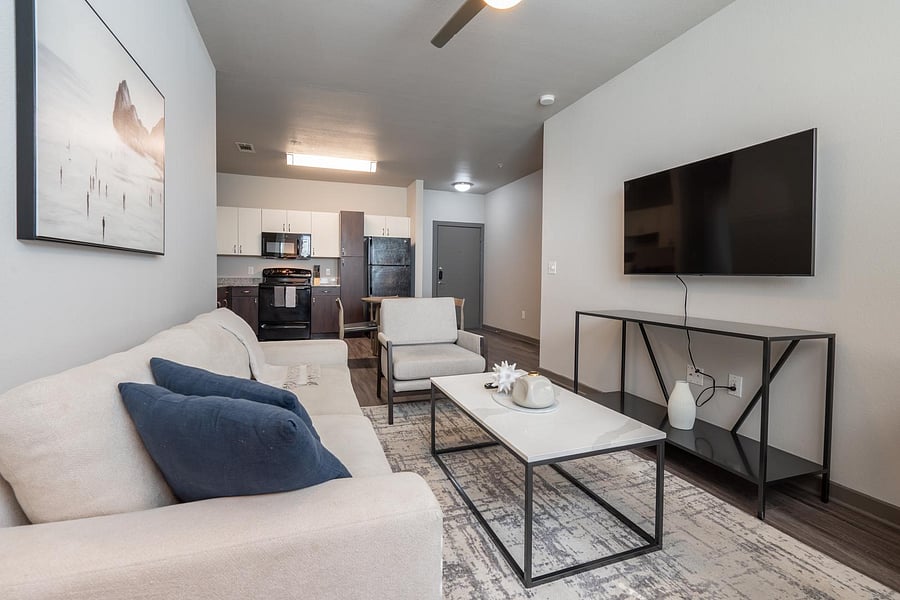 Furnished Finder property 816564_14 photo 3