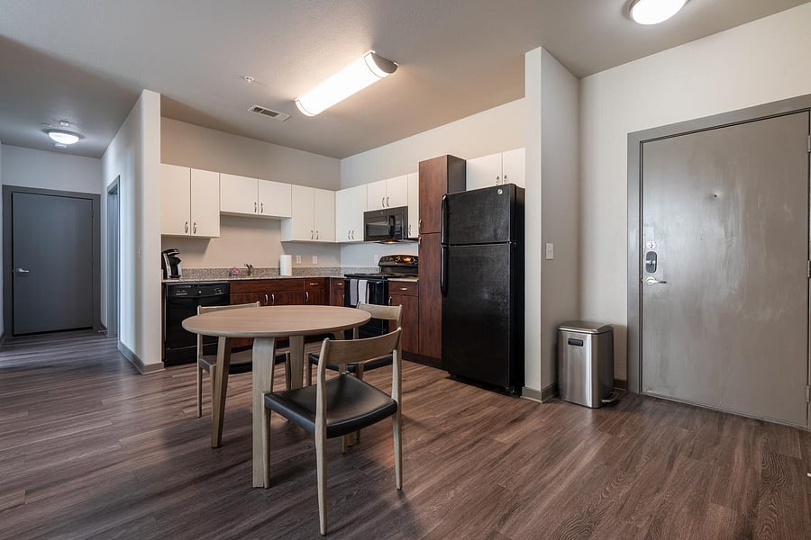Furnished Finder property 816564_14 photo 7