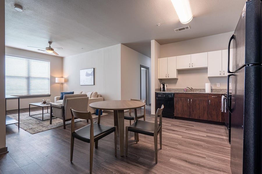 Furnished Finder property 816564_14 photo 6