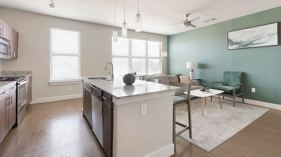Furnished Finder property 816564_15 photo 7