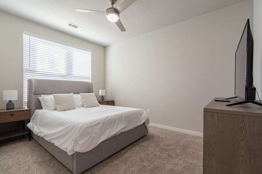 Furnished Finder property 816564_5 photo 13