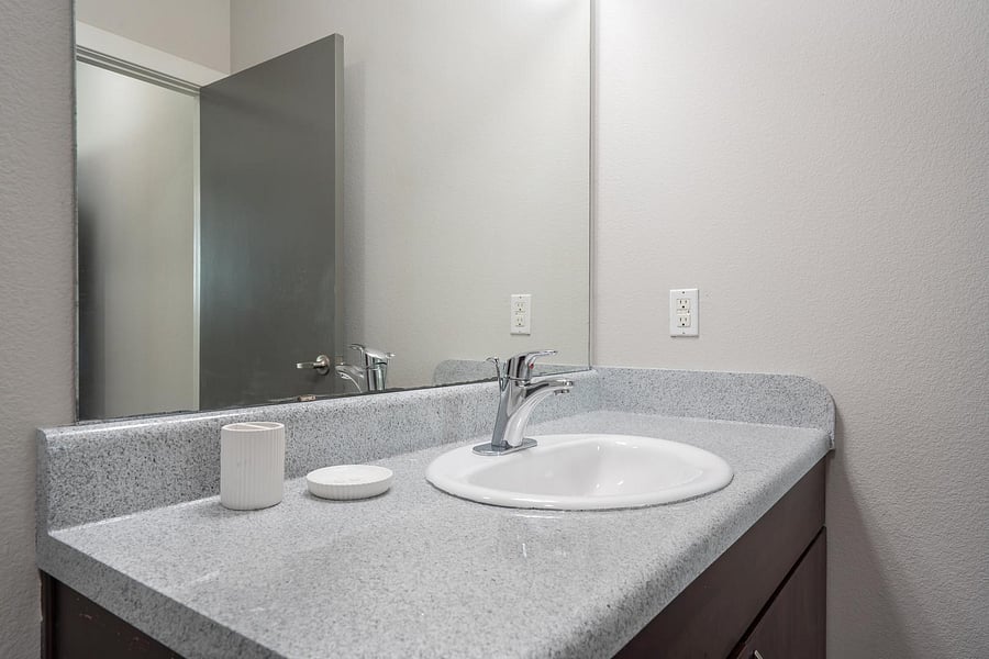 Furnished Finder property 816564_5 photo 17