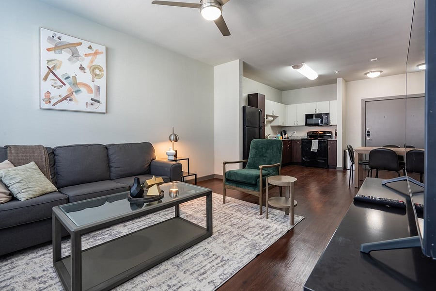 Furnished Finder property 816564_6 photo 3