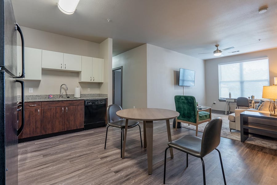 Furnished Finder property 816564_7 photo 6