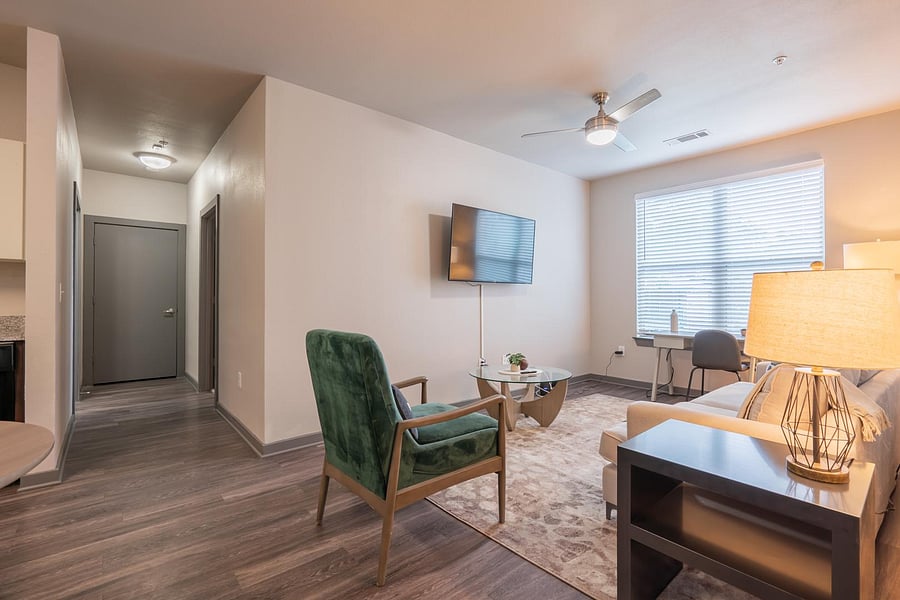 Furnished Finder property 816564_7 photo 4