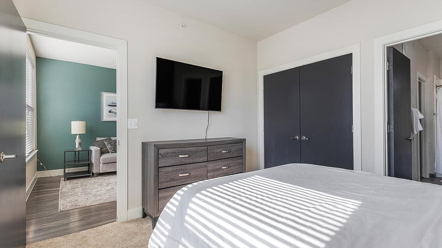 Furnished Finder property 816564_9 photo 16